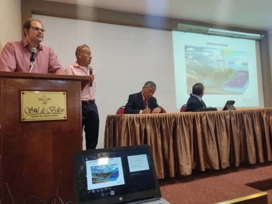 Pilotprojekt an einer Ingenieurschule zur Wasseraufbereitung in Peru - Pilotprojekt an einer Ingenieurschule zur Wasseraufbereitung in Peru