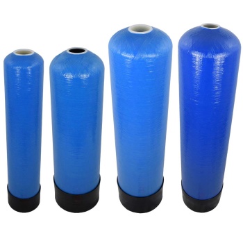 Drucktanks aus Polyethylen mit Glasfaserverst&auml;rkten...